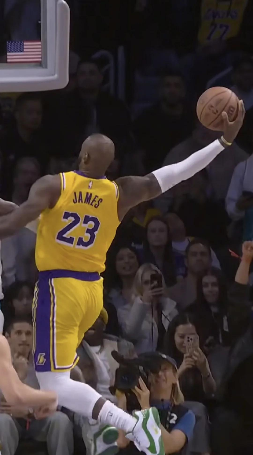 kaiyun-洛杉矶湖人发布备战花絮，赛后调整名单，葡超任务艰巨，数据趋势出现新变化(洛杉矶湖人队最新阵容)